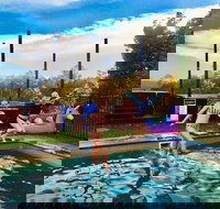 Dam It Getaway- Homestead - New Castle Holiday