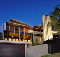 3 Kiamba Court - New Castle Holiday