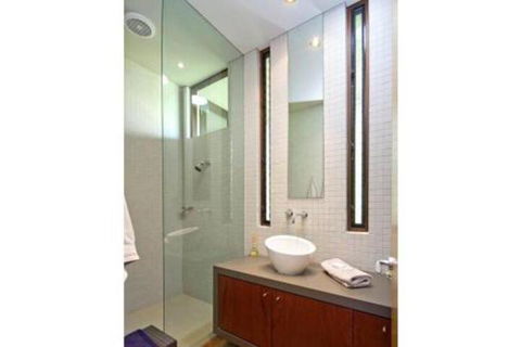 3 Kiamba Court - New Castle Holiday 3