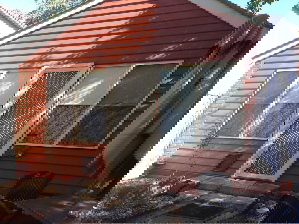 Heathcote VIC New Castle Holiday