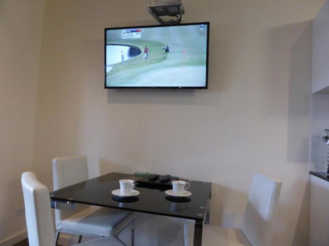 Dromana Beach Getaway Motel - New Castle Holiday 4