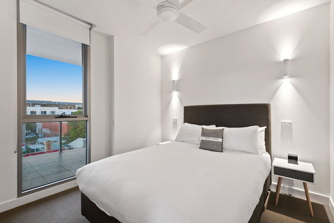 District Fitzroy - New Castle Holiday 1