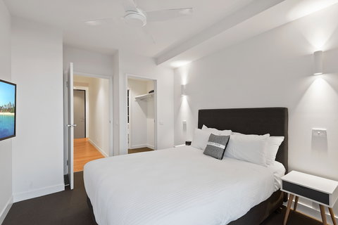 District Fitzroy - New Castle Holiday 4