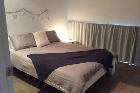 41 Grunters Accommodation - New Castle Holiday 4