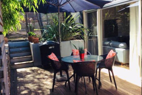 41 Grunters Accommodation - New Castle Holiday 0