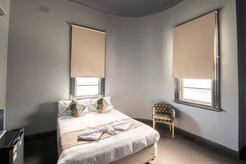 Hotel Canobolas - New Castle Holiday 1