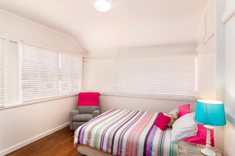 Bike & Bird Accommodation - New Castle Holiday 3