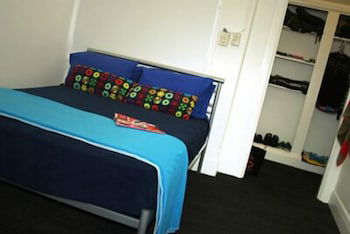 Zing Backpackers - New Castle Holiday 4