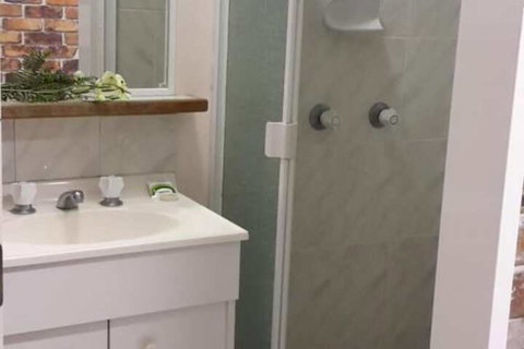 Nimbin Rocks Retreat - New Castle Holiday 7