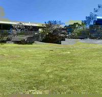 Clifton Beach Lodge - New Castle Holiday