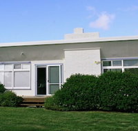 Elusive Penguin - New Castle Holiday