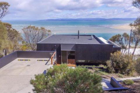 Cocktails With A View - New Castle Holiday 4