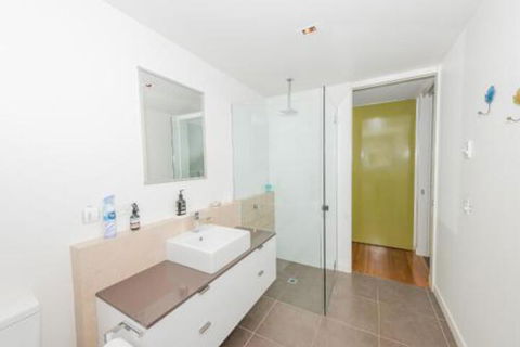 Cocktails With A View - New Castle Holiday 0