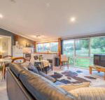 Platypus Waters B  B - New Castle Holiday