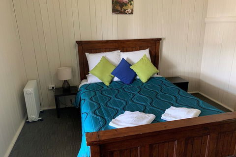 Exchange Hotel Toogoolawah - New Castle Holiday 6