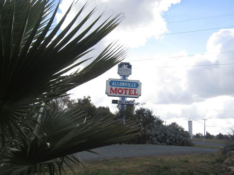 Allonville Motel - New Castle Holiday 4
