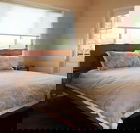 Flame Hill Vineyard - New Castle Holiday