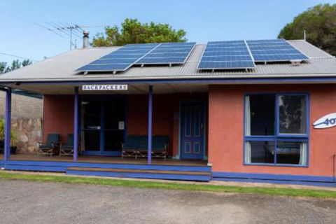 Anglesea Backpackers - New Castle Holiday 4