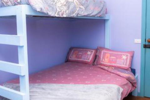 Anglesea Backpackers - New Castle Holiday 6