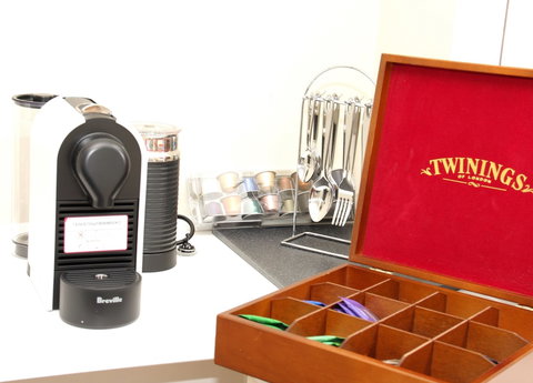 Travillas - New Castle Holiday 2