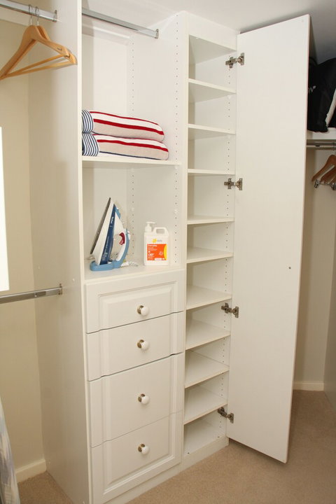 Travillas - New Castle Holiday 1