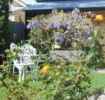 Benambra Bed  Breakfast - New Castle Holiday