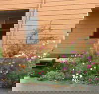 The Nest at Gundaroo - New Castle Holiday