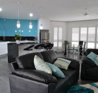 Greenwood Park Estate - New Castle Holiday