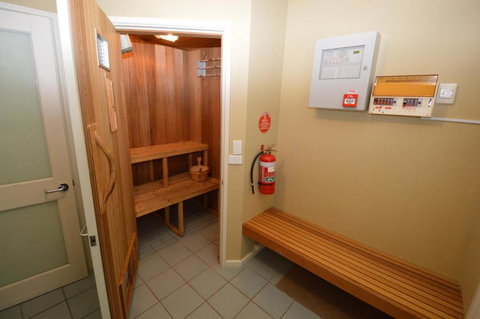 Aspect 2 - New Castle Holiday 2