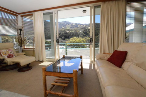 Aspect 2 - New Castle Holiday 5