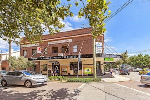 Commonwealth Newcastle - New Castle Holiday 0