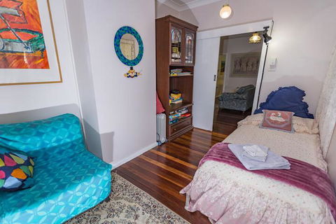 Boonah Hilltop Cottage - New Castle Holiday 6