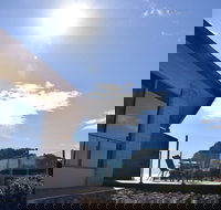 Stansbury Holiday Motel - New Castle Holiday