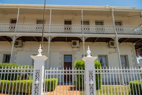 Denison Boutique Hotel - New Castle Holiday 2