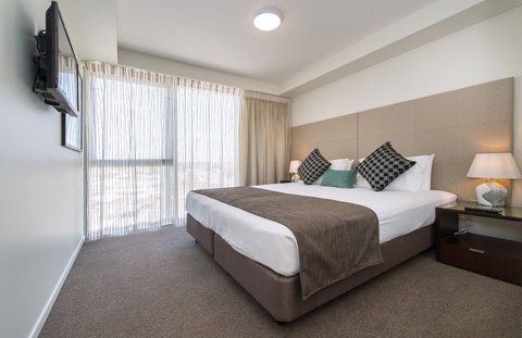 Empire Apartment Hotel - New Castle Holiday 5