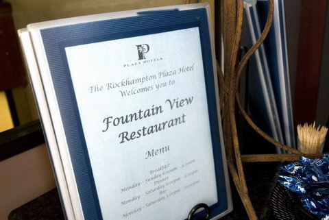 Rockhampton Plaza Hotel - New Castle Holiday 3