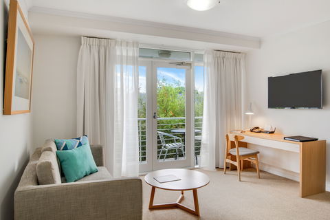 Williamstown Residences - New Castle Holiday 5