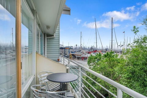 Williamstown Residences - New Castle Holiday 4