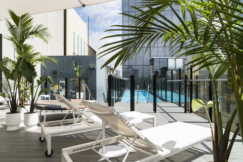 Adelphi Hotel - New Castle Holiday 8