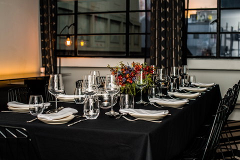 Adelphi Hotel - New Castle Holiday 12