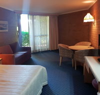 The John Hunter Motel - New Castle Holiday