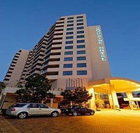 Central Dockside Apartment Hotel - New Castle Holiday