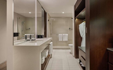 Hyatt Regency Brisbane - New Castle Holiday 2