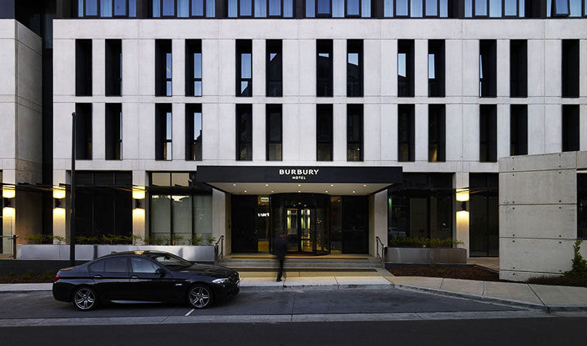 Barton ACT New Castle Holiday