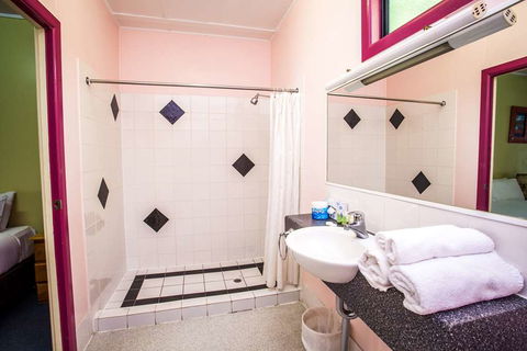 Darra Motel And Conference Centre - New Castle Holiday 9