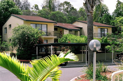 Mount Ommaney Hotel Apartments - New Castle Holiday 1