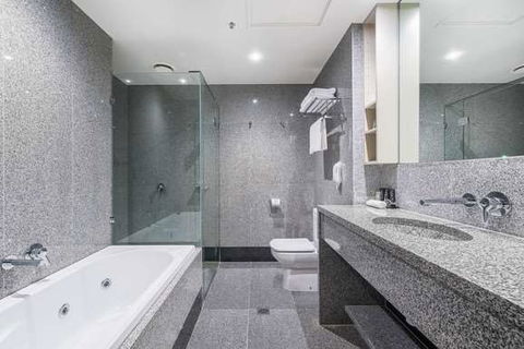 Mantra Tullamarine Hotel - New Castle Holiday 3
