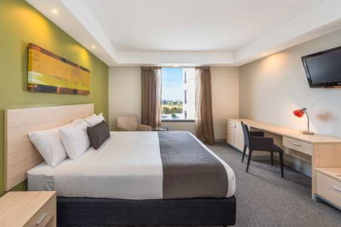Mantra Tullamarine Hotel - New Castle Holiday 4