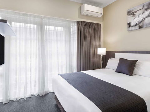 Quality Hotel Melbourne Airport - New Castle Holiday 6