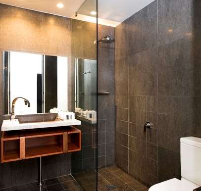 Peppers Gallery Hotel, Canberra - New Castle Holiday 5